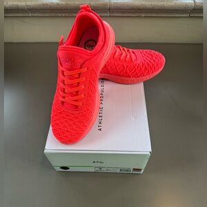 APL Women's Techloom Phantom - Neon Orange